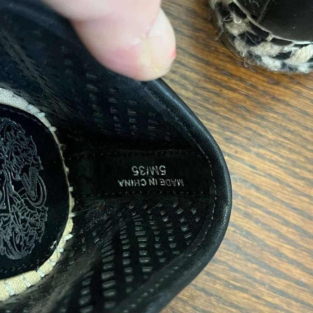 Vince Camuto brand new